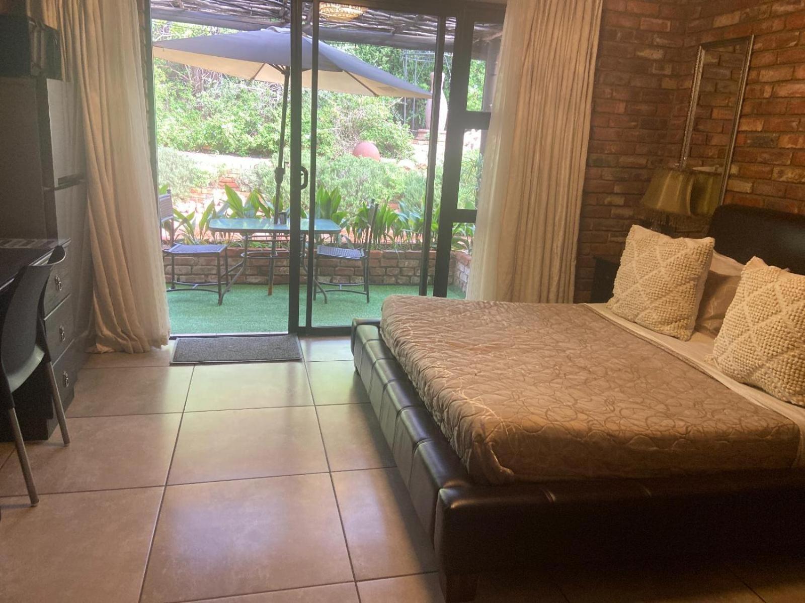 Aloe Guesthouse Клерксдорп Номер фото