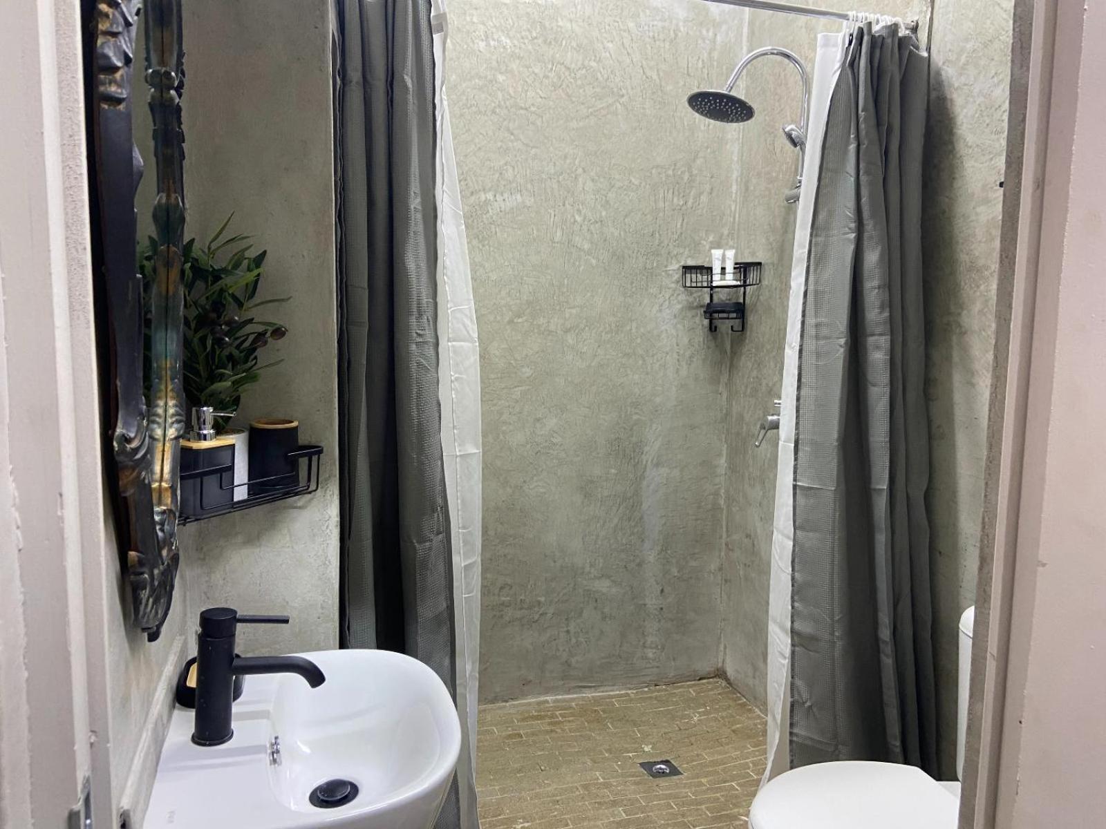 Aloe Guesthouse Клерксдорп Экстерьер фото
